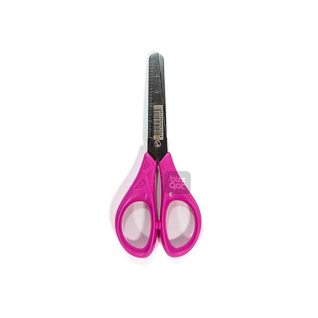 The MAPED SCISSORS PULSE ESSENTIAL 13CM DSP 24 is a pair of scissors made by the Maped brand. Here are the specifications:  Length: 13cm (5 inches) Material: Stainless steel blades with plastic handles Design: Symmetrical design for both right and left-handed use